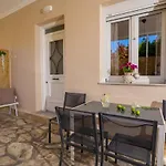 Ilios Apartment